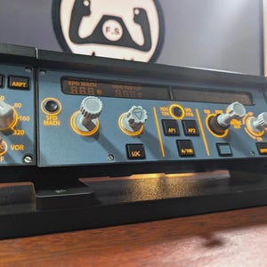 Winwing / WINCTRL Airbus A320 FCU & EFIS Desk Stand