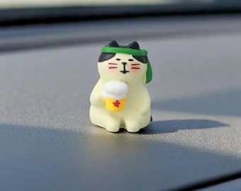 Japan Drinking Cat Car Dashboard Ornament – Cute Cat with Beer Mug – Animal Car Decor Gift for Cat Lovers – Fun Auto Interior Accessory