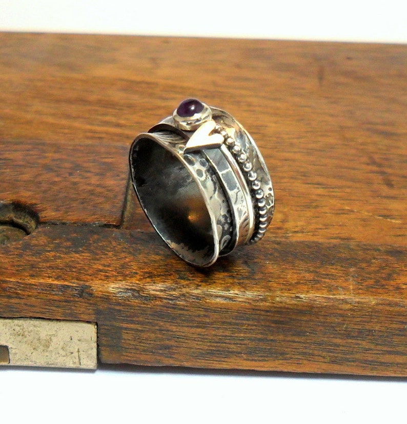 Silver Spinner Ring Amethyst /& Heart Spinner Ring Silver Fidget Ring Silver Meditation Ring
