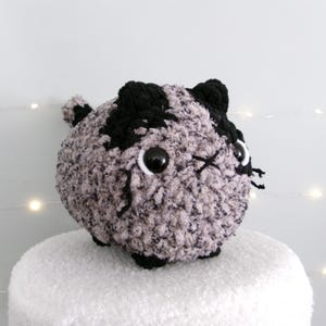 Biscuits et pain de crème, chat, peluche au crochet, amigurumi fait main, peluche amigurumi fait main