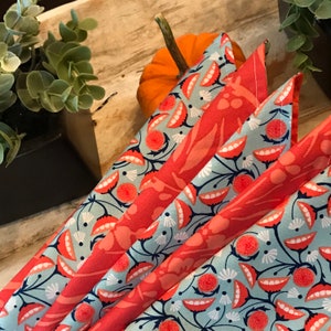 Reversible table napkins