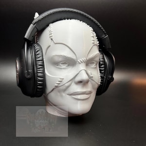 Support casque personnage - Support casque bande dessinée - Bureau buste de salle de jeux - Buste de femme chat - Cadeau stream - Cadeau meme - PC Gamer