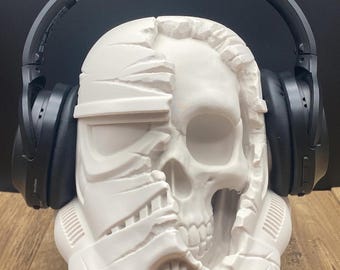 Dark Star Trooper Skull 3D Printed Decor - Headphone Stand - Headset Holder - Gaming Room Decor - Gift for Him - Gift for Dad - Gamer Gift