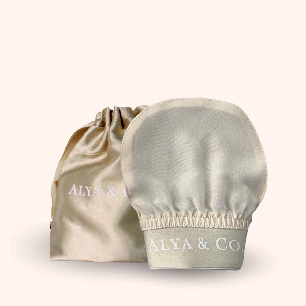 100% Mulberry Silk Exfoliating Glove for the Face. Natural, Chemical Free.