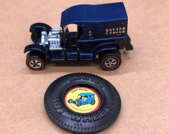 Hot Wheels POLICE PADDY WAGON 1969年　当時もの Hot Wheels 1969 Redlines Ford Police Paddy Wagon 1:64 Diecast USED