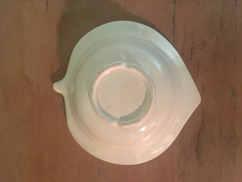 Vintage USA Pottery LD 706 Dish