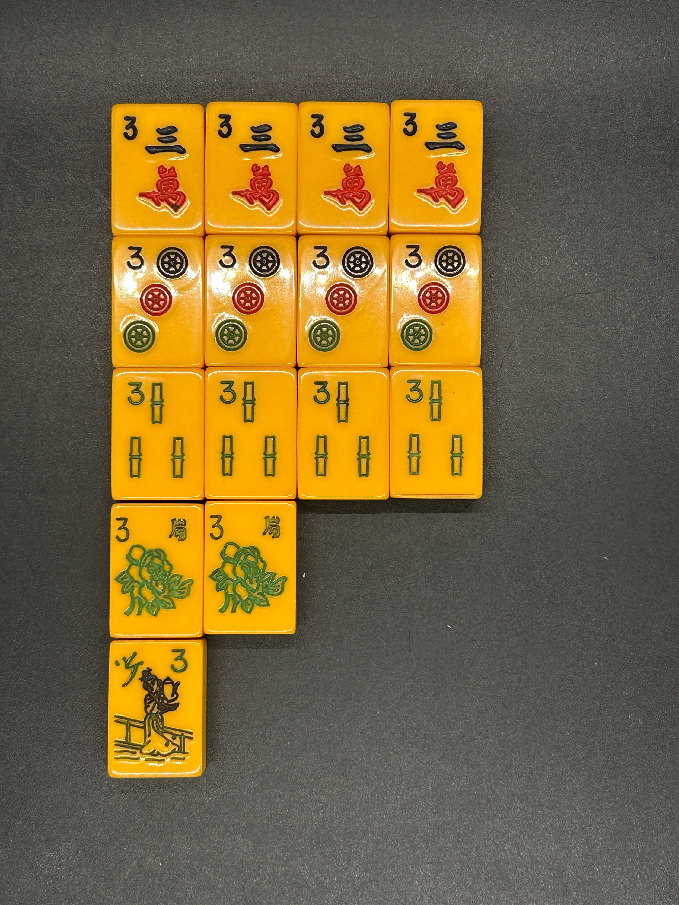 Vintage Mahjong Individual Catalin (BAKELITE) PLASTIC - Butterscotch #3 Tile