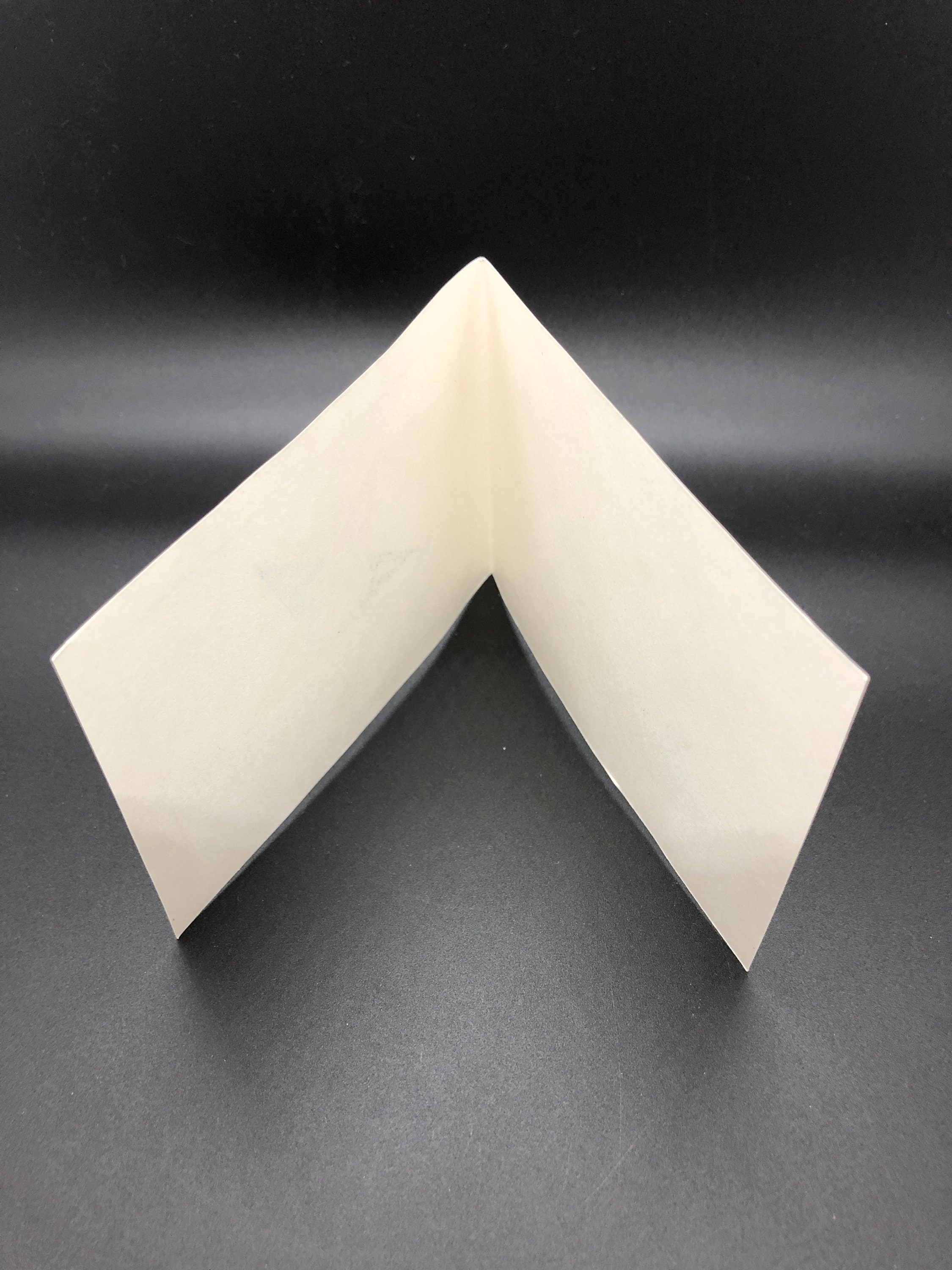 Set of 5 Mason Order of the Eastern Star Blank Note Cards and Envelopes in Plastic Case Set of 5 Mason Order of the Eastern Star Blank Note Cards and Envelopes in Plastic Case