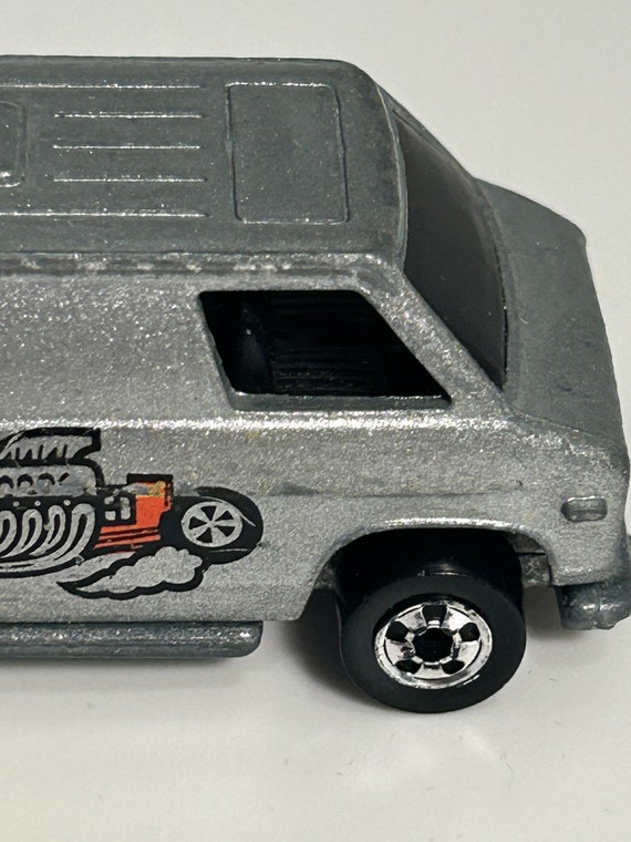 Hot Wheels Blackwall 1980 California Cruisin Super Van - Etsy