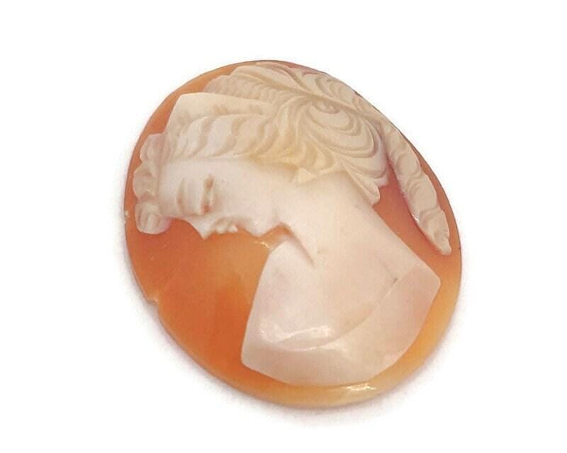 カメオ　貝殻　女性の肖像 アンティークの台座なし彫刻カメオ貝殻女性肖像画 - Etsy 日本