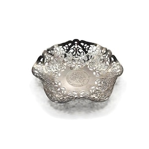 Vintage Silver Plated Bonbon Dish Queen Elizabeth&#39;s Silver Jubilee Commemorative Bowl