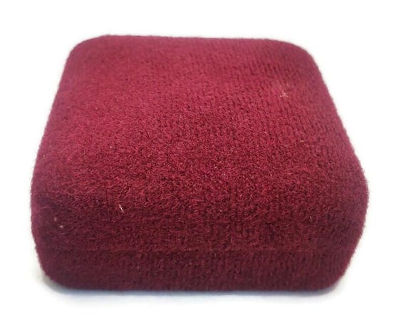 Vintage Red Unbranded Jewellery Presentation Gift Display Box View 2