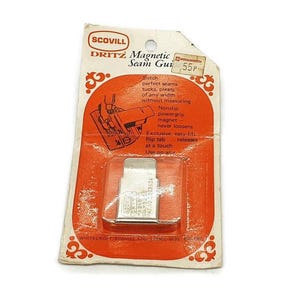 Vintage Dritz / Scovill magnetische naadgeleider - Woolworth. Ongeopend verzegeld in originele verpakking