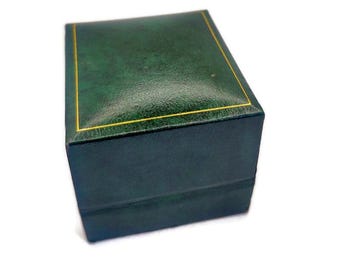 ヴィンテージの錆びた金属製の箱（ハンドル付き）、装飾収納 - Etsy 日本