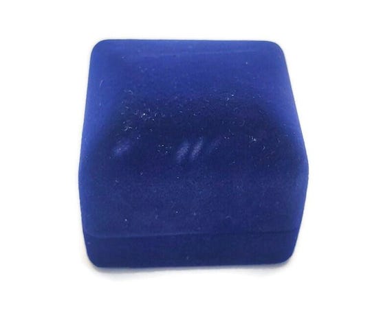 Vintage Unbranded Blue Wedding or Engagement Ring Display Jewellery Gift Presentation Box