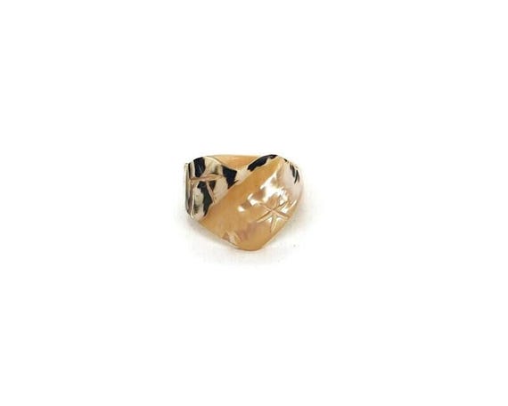 Handmade Carved Mother of Pearl Heart Ring - Vintage Size L - Etsy
