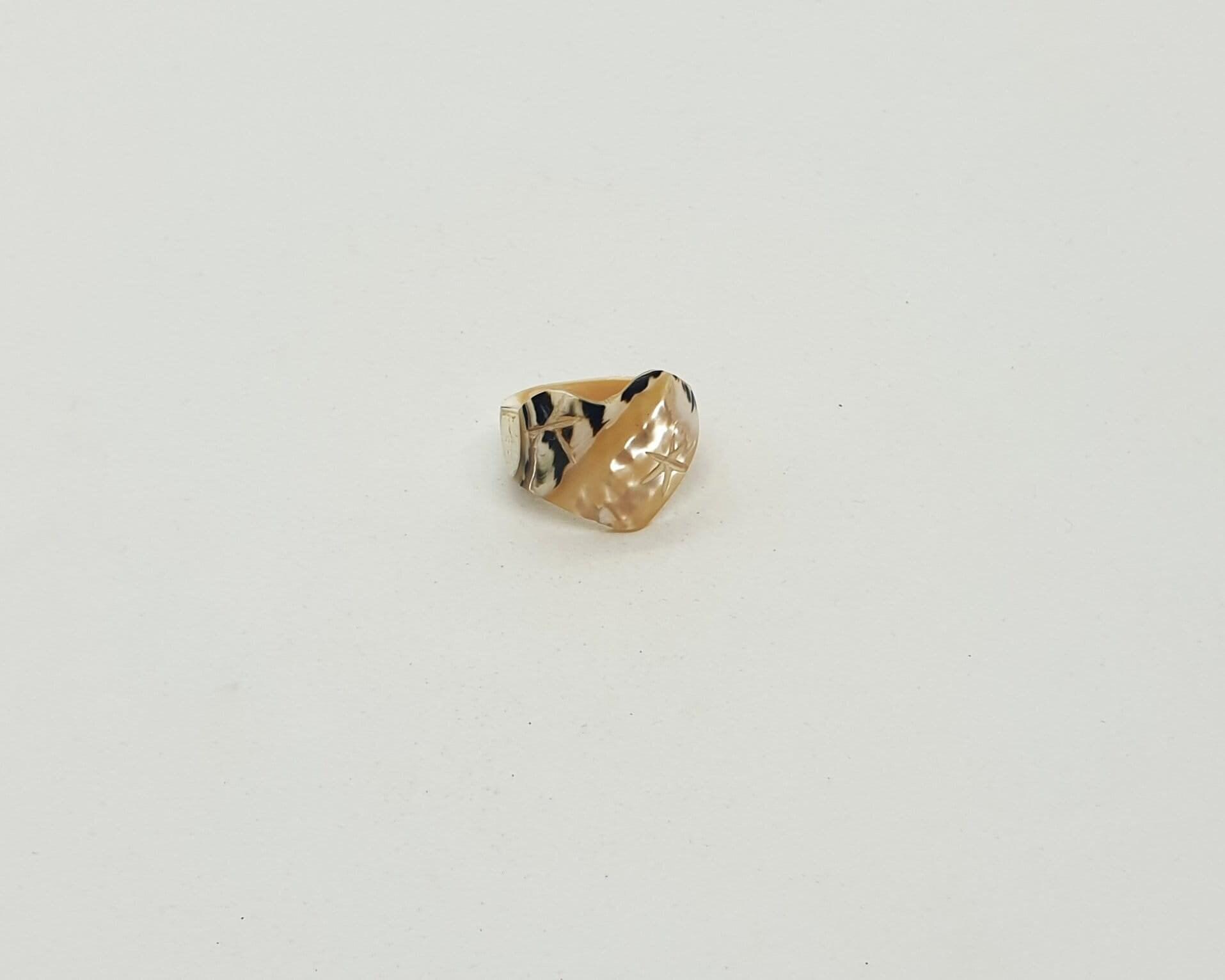 Handmade Carved Mother of Pearl Heart Ring - Vintage Size L - Etsy