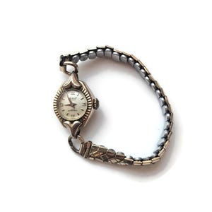 21 Antimagnetic - Etsy display picture 2