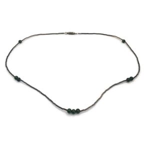 Vintage Sterling Silver Green Glass Beaded Necklace with Screw Clasp, 42 cm, 3.44g