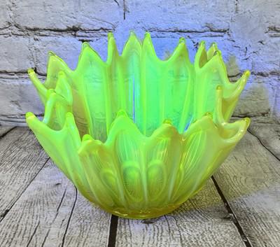 Vintage Fostoria Heirloom Vaseline Glass Handkerchief Bowl 9x6 Glows UV