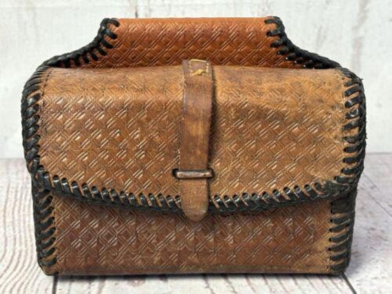 Vintage Tooled Leather Belt Pouch Handcrafted Western Saddlebag Style 4x6x2