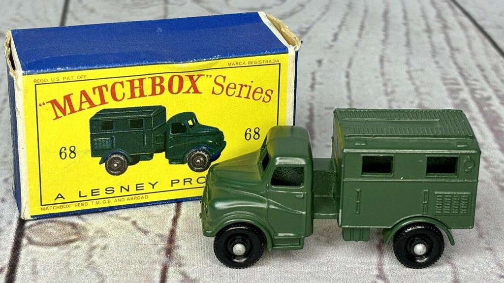 MATCHBOX Lesney, 68, Army Wireless Truck, Original Box (G3D2