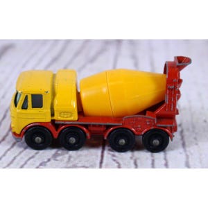 Matchbox Foden Concrete Truck #21 Lesney Diecast Cement Mixer Yellow/Red VTG VGC