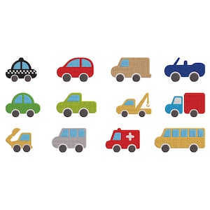 Op de afbeelding: Een verzameling kleurrijke speelgoedauto-ontwerpen, waaronder een taxi, een cabriolet en een ambulance. De auto's zijn in verschillende kleuren zoals rood, groen en blauw, met zwarte en grijze wielen. Perfect voor kinderknutselen of decoraties.