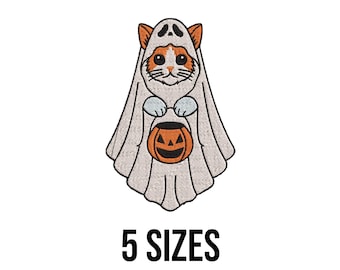 Lindo y espeluznante gato fantasma de Halloween con calabaza en la mano - Bordado de temporada espeluznante - Archivos de diseño de bordado a máquina - 5 tamaños