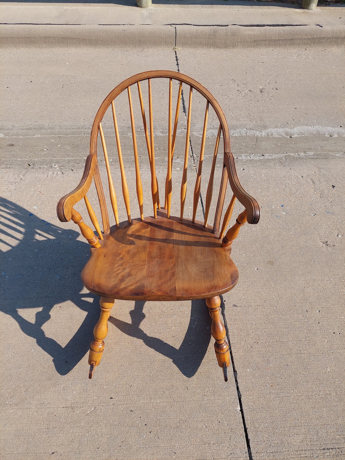 Winchester Lady Rocking Chair Antique Windsor Wooden Pine Rocker. Vintage Farmhouse Rocking Chair. - Etsy