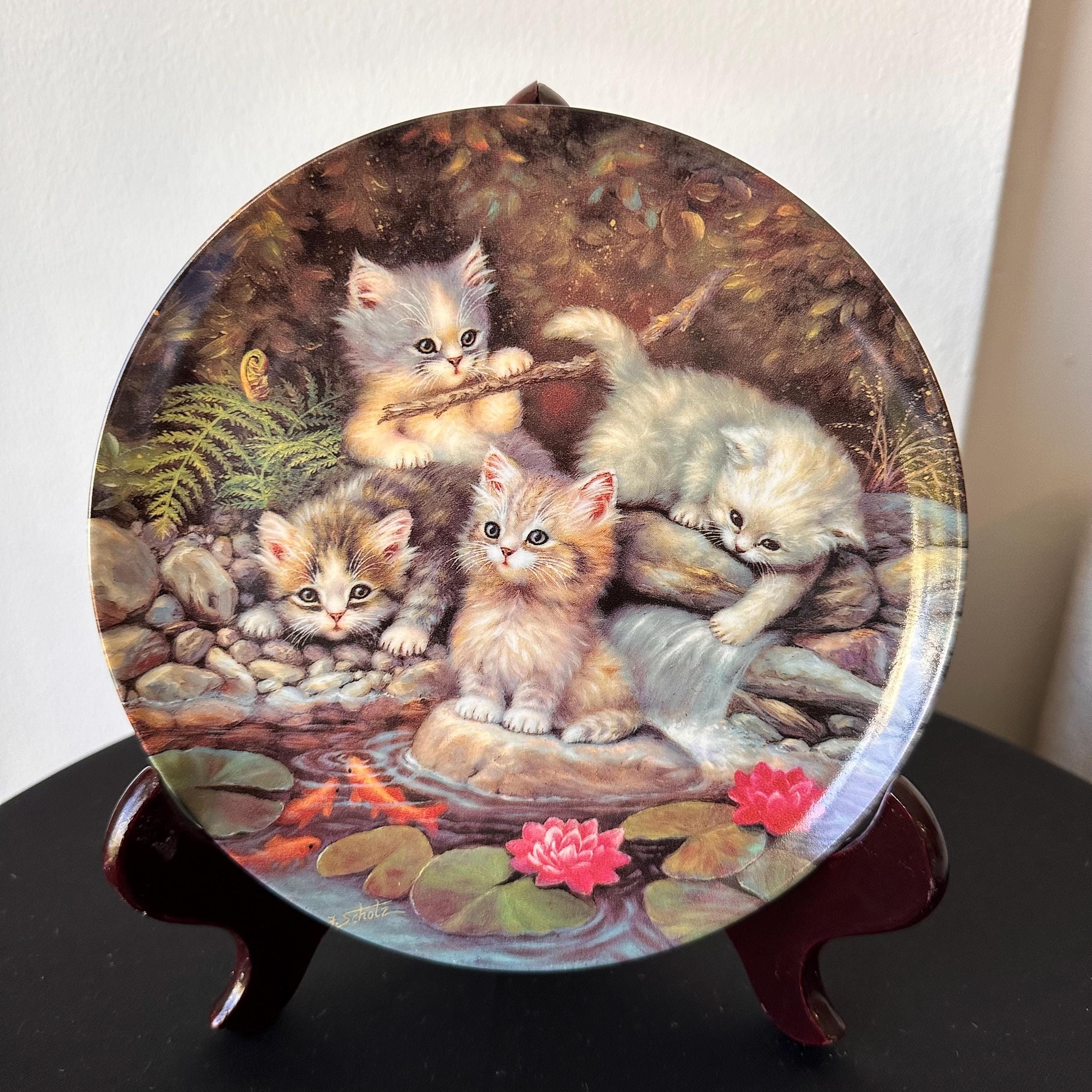 Kahla Germany 1996 Bradford Exchange Kittens at Water Lily Pond