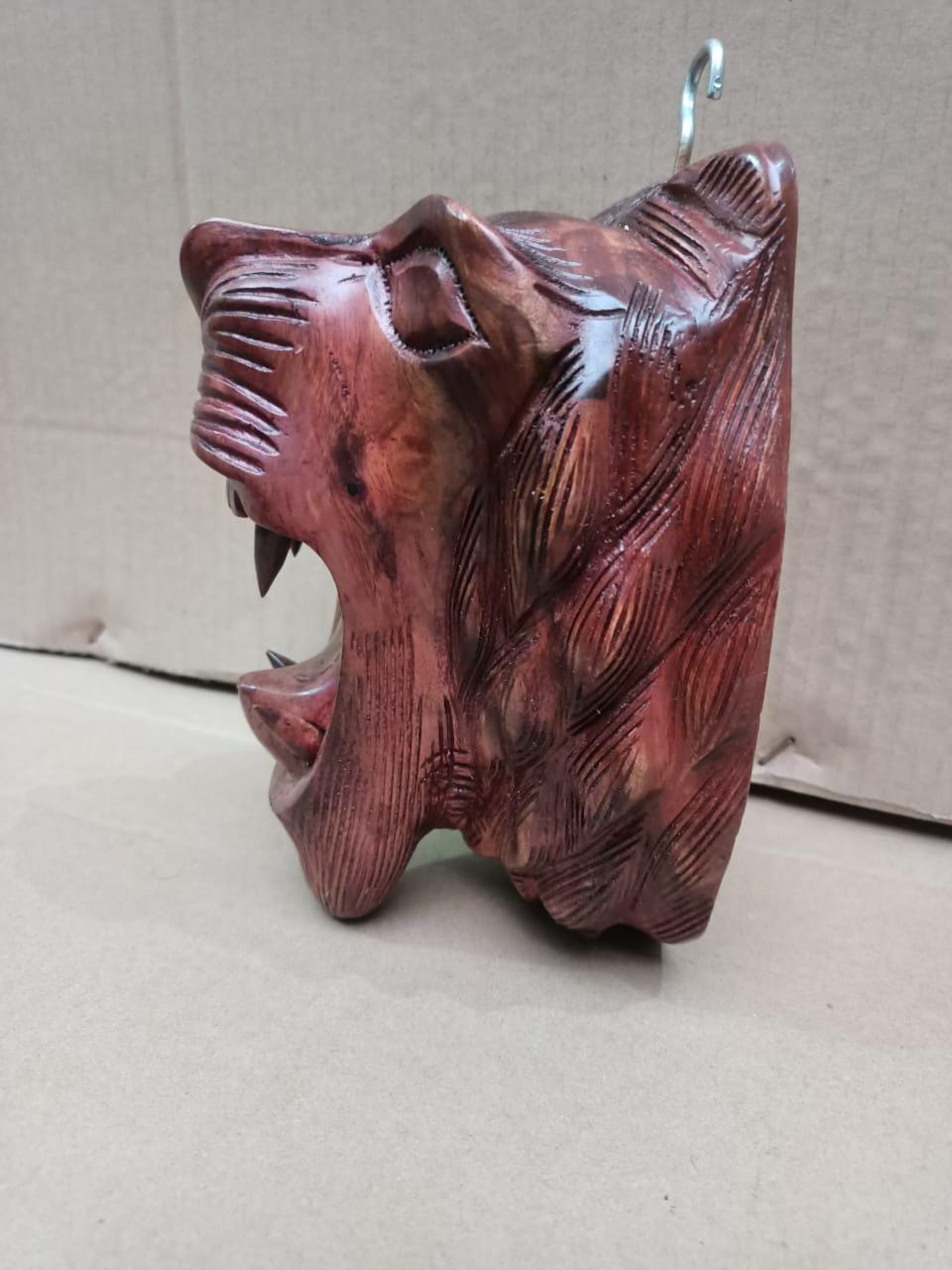 木製ライオン☆彫刻 吠えるデザイン アンティーク 昭和 ヴィンテージの吠えるライオンの木彫り – 手作りの木製ライオンの彫刻