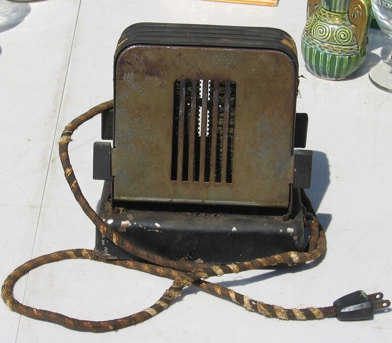 Antique Vintage Electric Metal Toaster Old Collectible 9114 Etsy