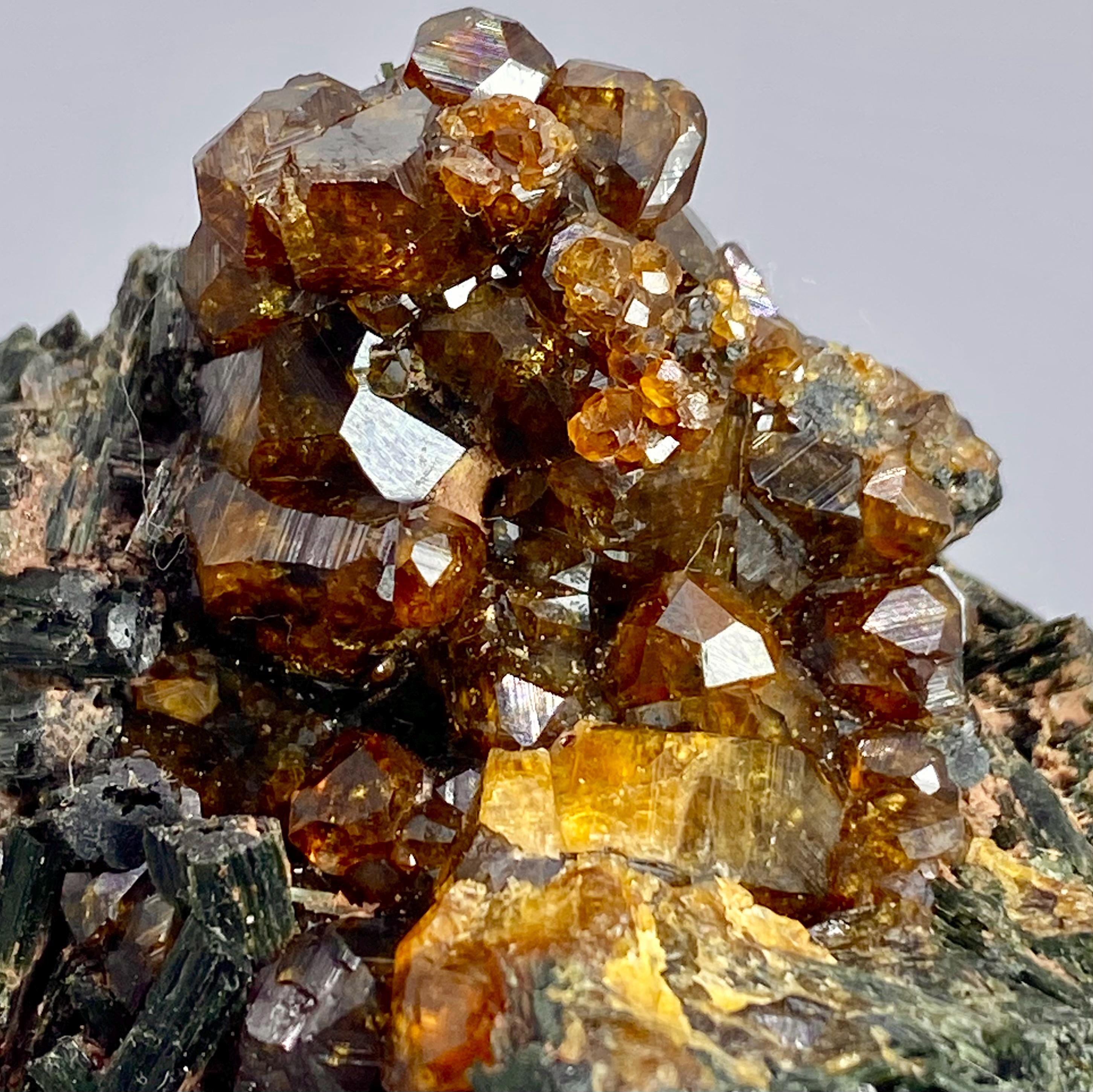 Topazolite garnet - Etsy 日本