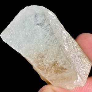 153 Carat Unique Rarest Natural TOPAZ Crystal From PAKISTAN Crystals Collectors/Terminated Crystal