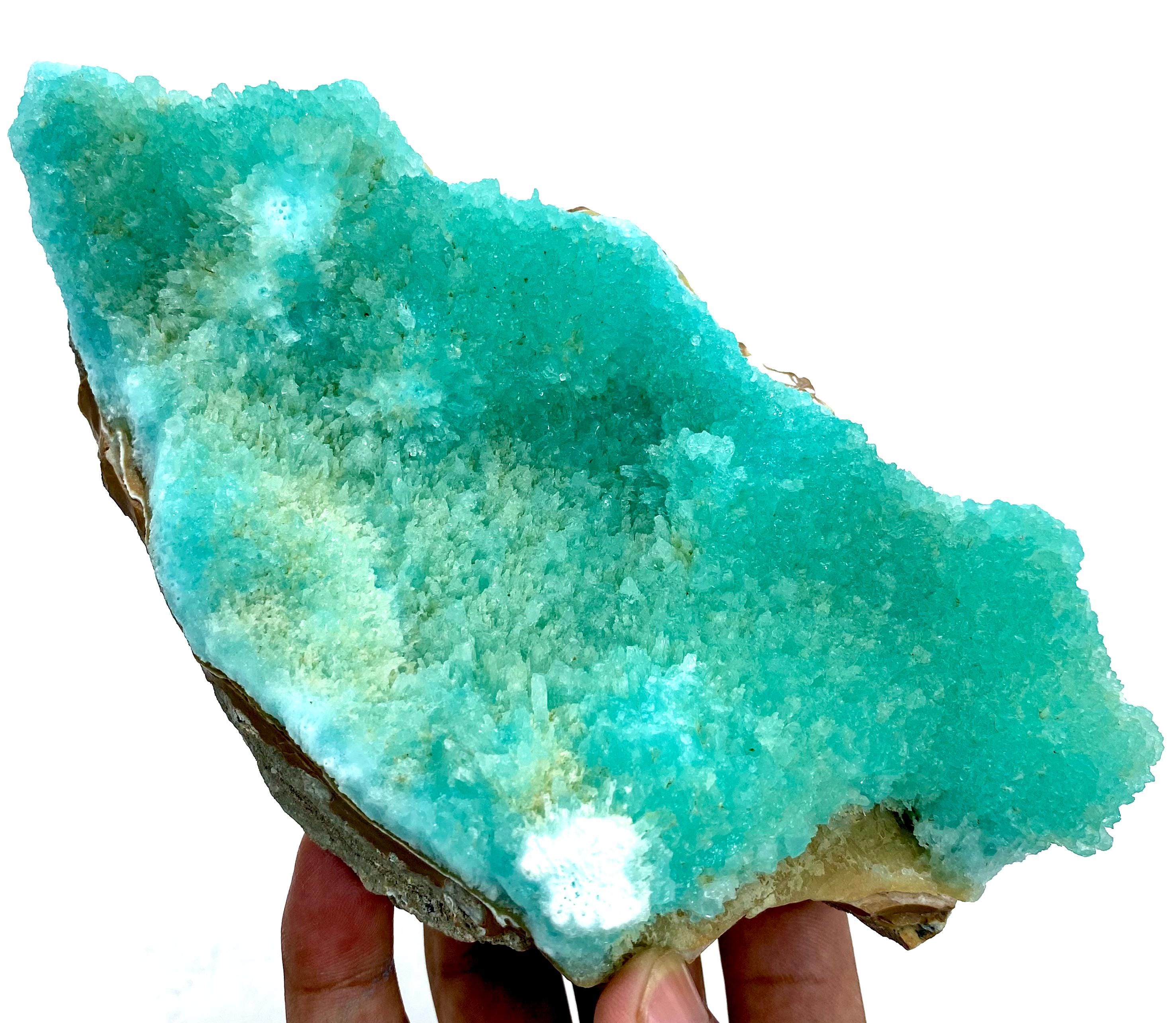 超特大　アラゴナイト 807グラムのユニークな大型ピース！アフガニスタン産天然色