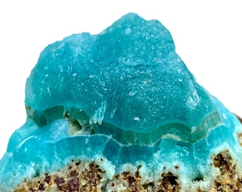 188グラム ユニークな高品質の天然ブルーカラーの輝くスミソナイト標本