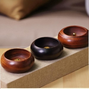 Mini Rosewood Incense Holder  Ebony Wood Burner Small Plug-In Stand for Stick Incense – Porous Aromatherapy Seat Meditation Decor