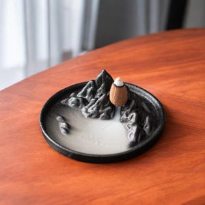 Ceramic Mountain Backflow Incense Burner: Zen Meditation Decor