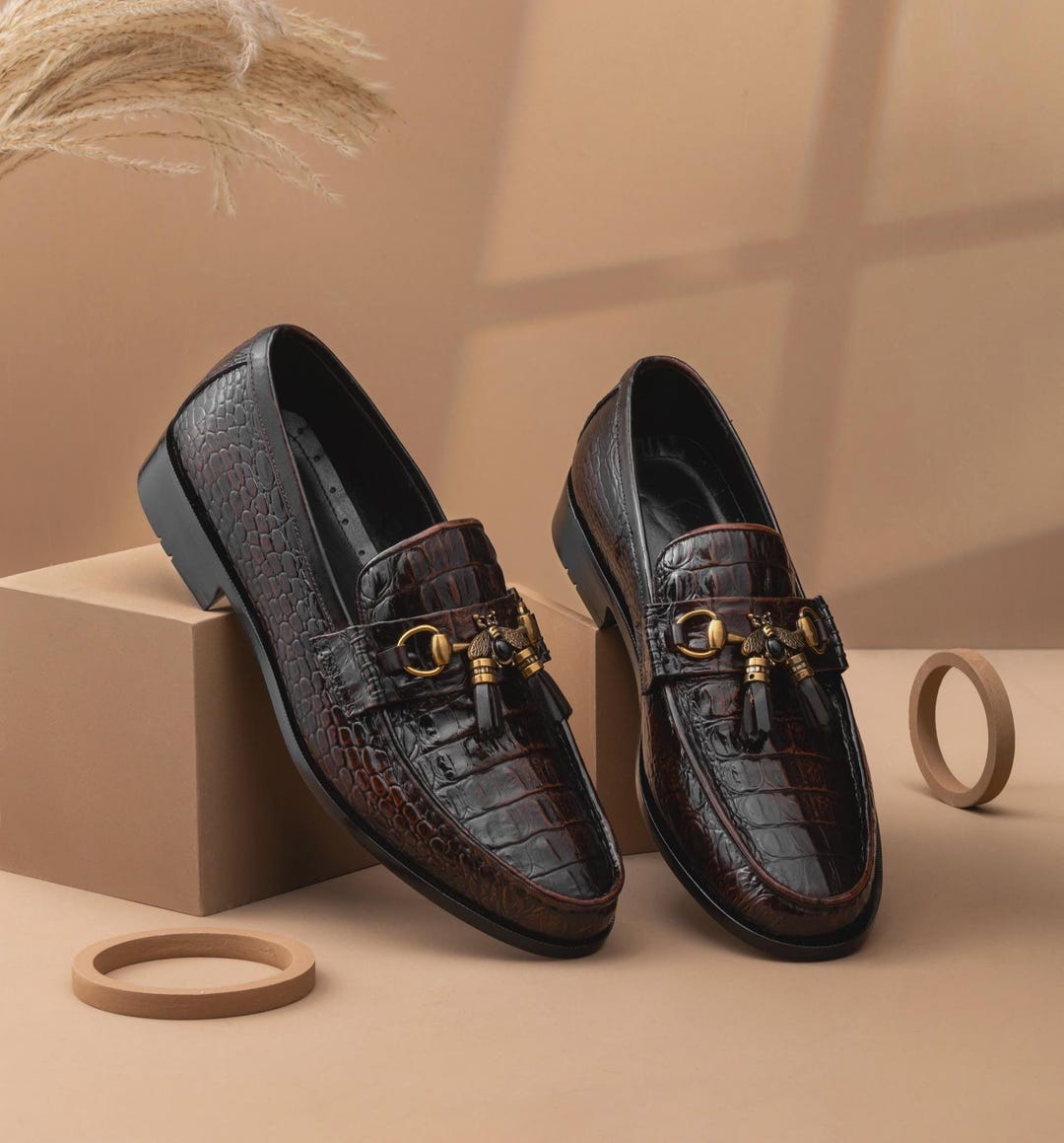 Handmade Crocodile Embossed Leather Loafers: Horsebit Tassel  display picture 2