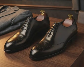 Handgefertigte Dunkelbraune Leder Oxford Schuhe für Herren