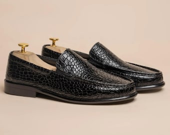 Handmade Black Crocodile Leather Loafers: Bespoke Men's Shoes!Italian Style