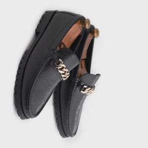 Handmade Black Leather Chain Loafers for Men, genuine calfskin, crocodile embossed vamp, gold-tone chain, lug sole, dress casual, gift ready