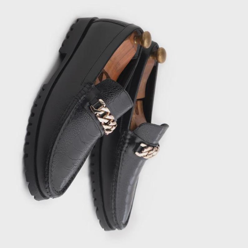 Handmade Black Leather Chain Loafers for Men, genuine calfskin, crocodile embossed vamp, gold-tone chain, lug sole, dress casual, gift ready