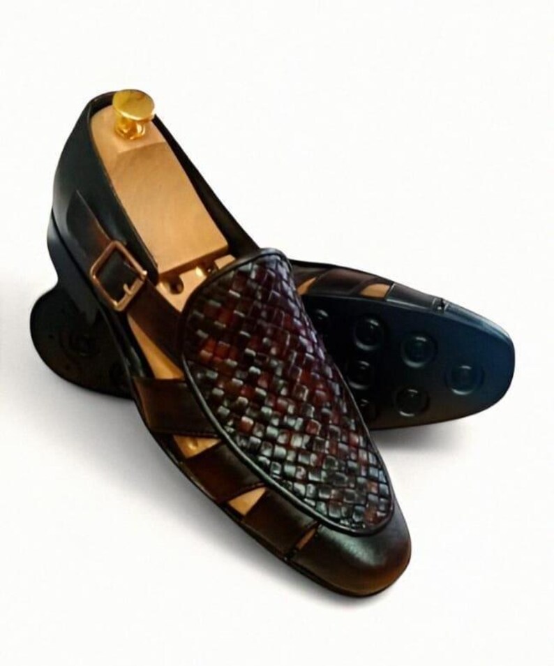 Handmade Woven Leather Sandals: Bespoke Men's Footwear image 4
