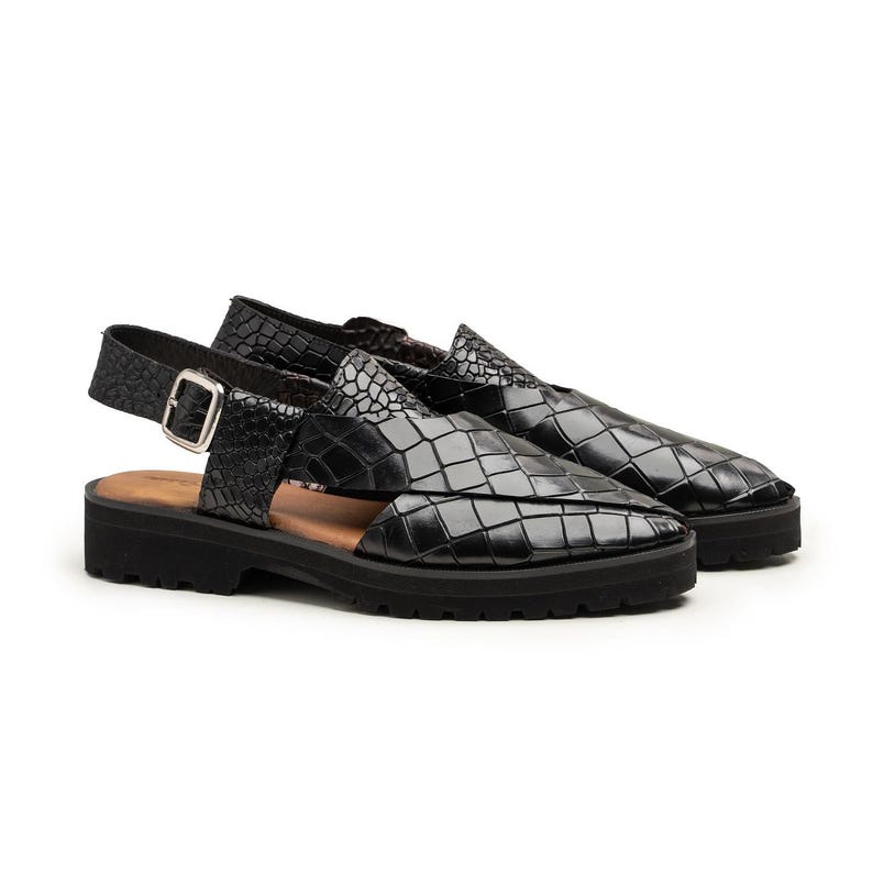 Handmade Black Crocodile Pattern Peshawari Sandals – Men’s Leather Traditional image 7