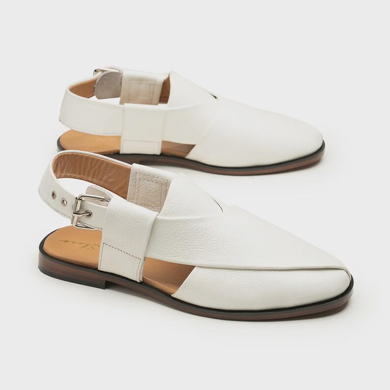 Sandalias Peshawari Chappal de cuero blanco hechas a mano: calzado a medida para hombre imagen 2