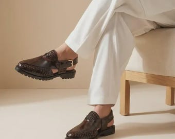 Chappal Peshawari de cuero hecho a mano: sandalia Kaptaan tradicional