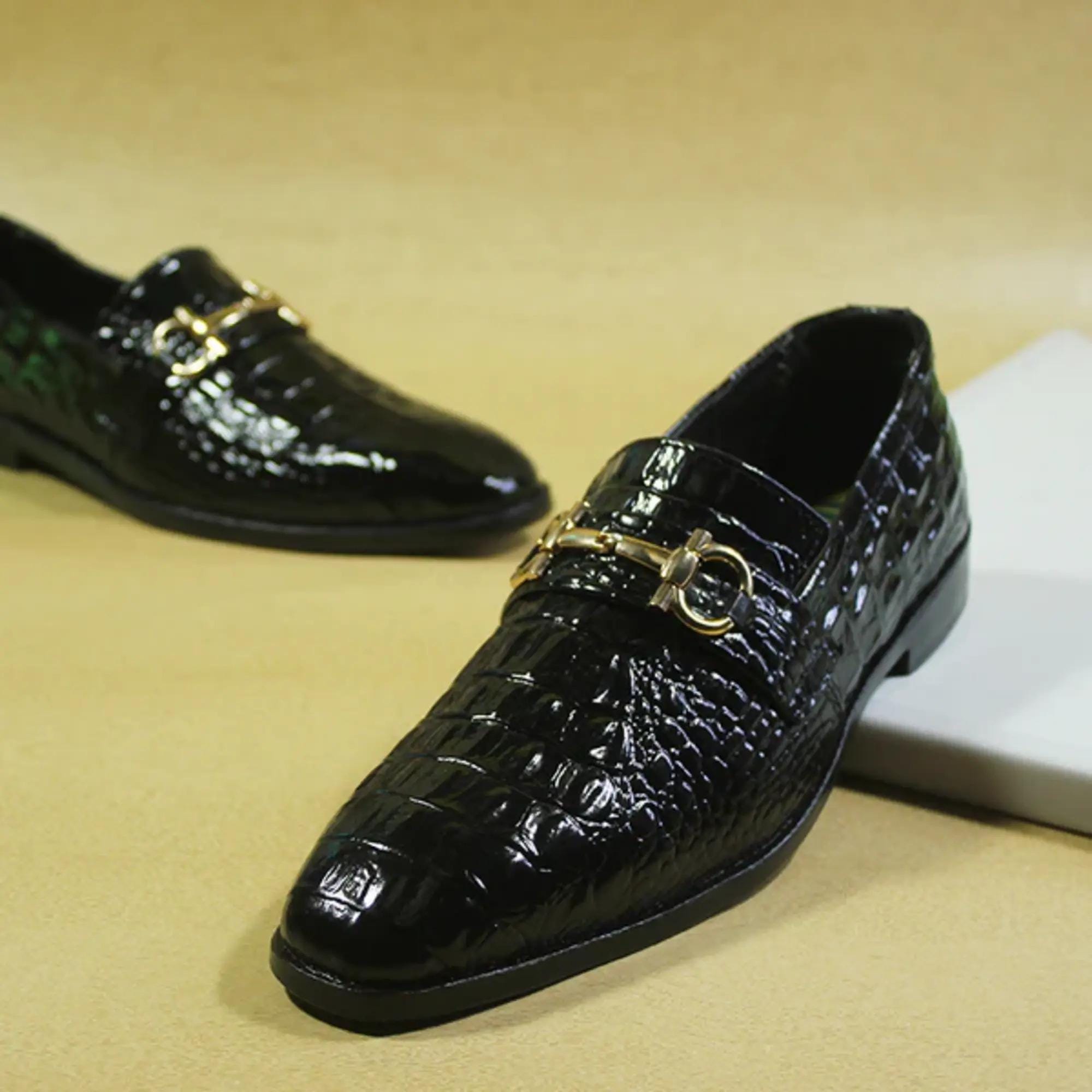 Handmade Alligator Textured Black Leather Loafers: Horsebit 
