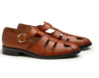 Handmade Men’s Brown Leather Sandals – Classic Buckle Fisherman Style Shoes, Gift for Him